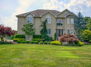 32 Robertsville Rd, Marlboro, NJ 07746