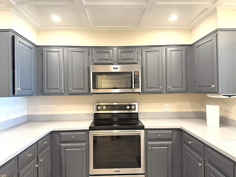 701 Beach Ave #203 — Photo 7