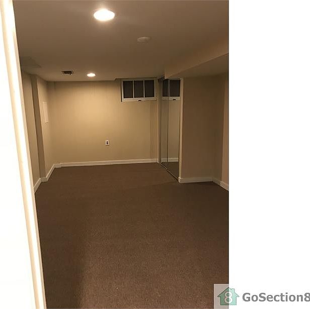 2nd image of 9757 S Emerald Ave