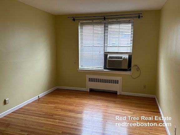 4th image of 55 Harvard Ave