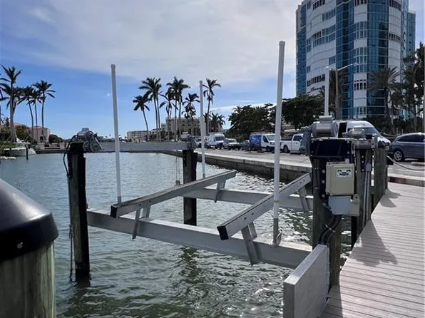 4090 Gulf Shore Blvd N #1, NAPLES, FL 34103