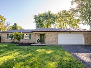 265 Waterford Dr, Centerville, OH 45458