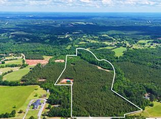 725 Old Shoals Junction Rd, Donalds, SC 29638