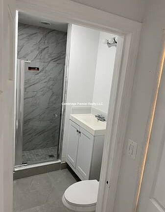 4th image of 560 Main St #2