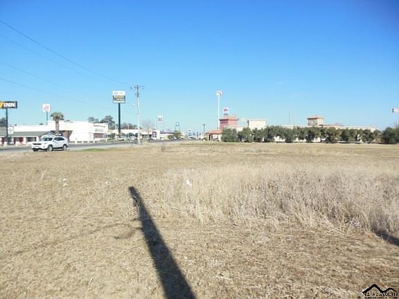 4th image of 00 Hwy 99 W