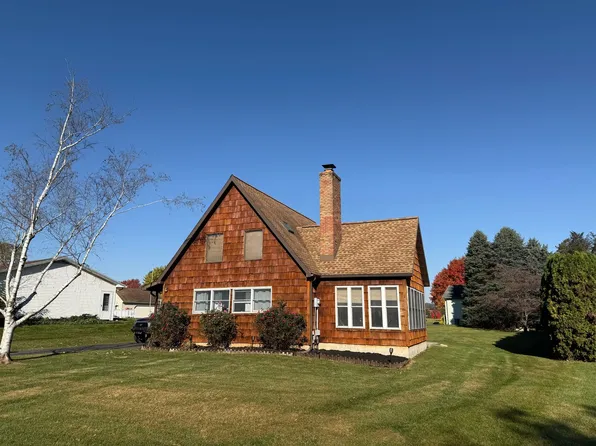301 E Carpenter Ave, Myerstown, PA 17067