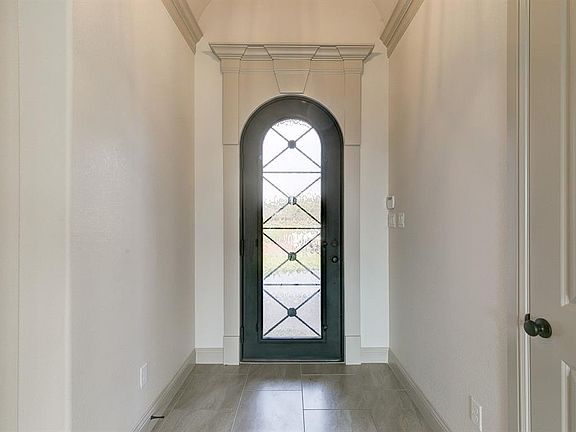 3rd image of 3000 Capital Hill Dr