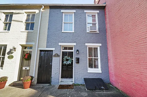 30 S Court St Photo 1