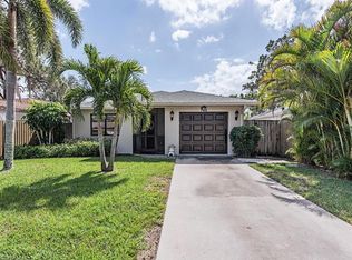 760 108th Ave N, Naples, FL 34108