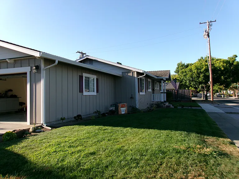 4470 Sally Dr — Photo 5