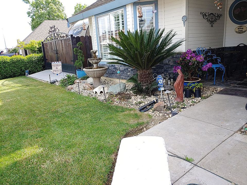 2nd image of 593 Marisa Dr