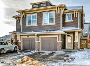 267 E Sage Bluff Rise NW, Calgary, AB T3R 1W2