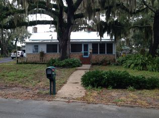 20 S Lake St, Crescent City, FL 32112