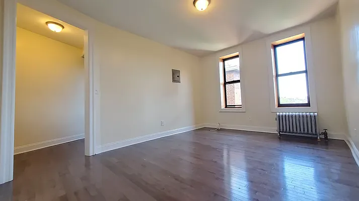 Rented by BRICK & GALO REALTY CORP | media 18