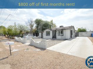 3225 E Earll Dr, Phoenix, AZ 85018