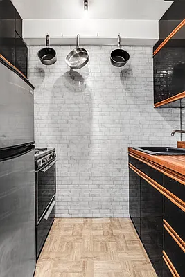 Sold by Compass | media 9