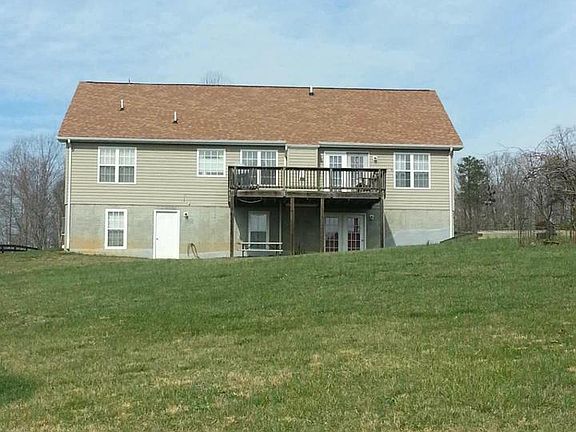 4th image of 858 Sandy Creek Dr