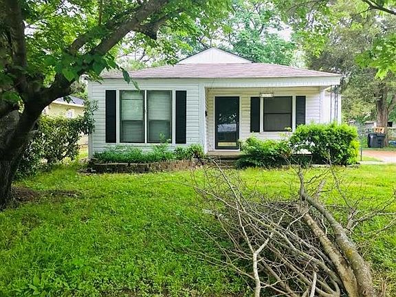 2nd image of 1531 Magnolia Ave