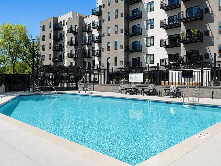 Ardor on the Bluffs South Loop Residences — Photo 11