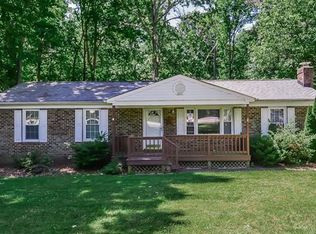 14201 Beach Rd, Chesterfield, VA 23838