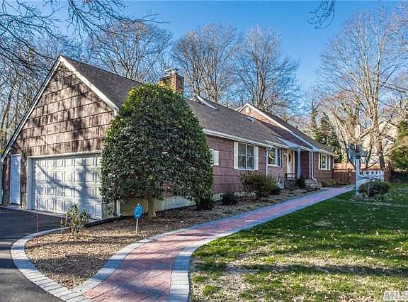 2nd image of 38 Bunkerhill Dr