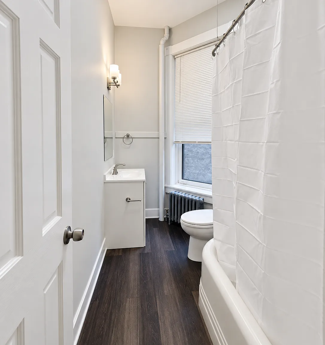 2 bed, 1000 sqft, $2,190 — Photo 4