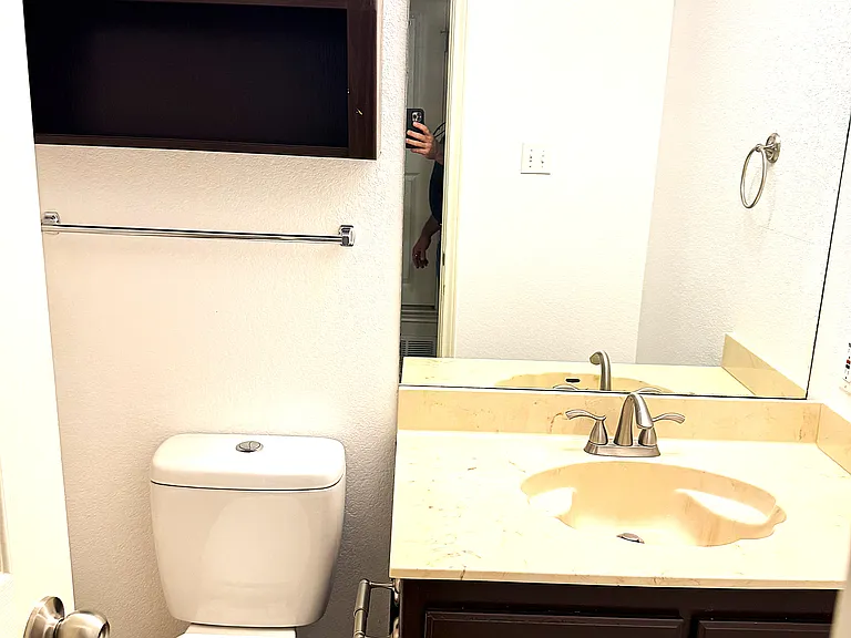 1102 Katelyn Cir — Photo 11