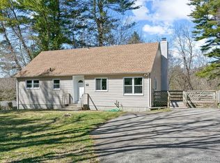 52 Maple Ln, Canterbury, CT 06331