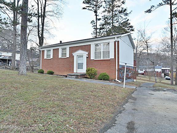 2nd image of 6709 Mallard Ln