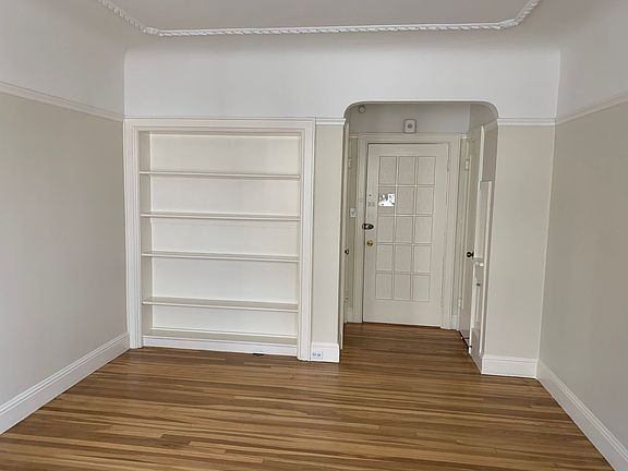 2nd image of 2485 Chestnut St APT 104