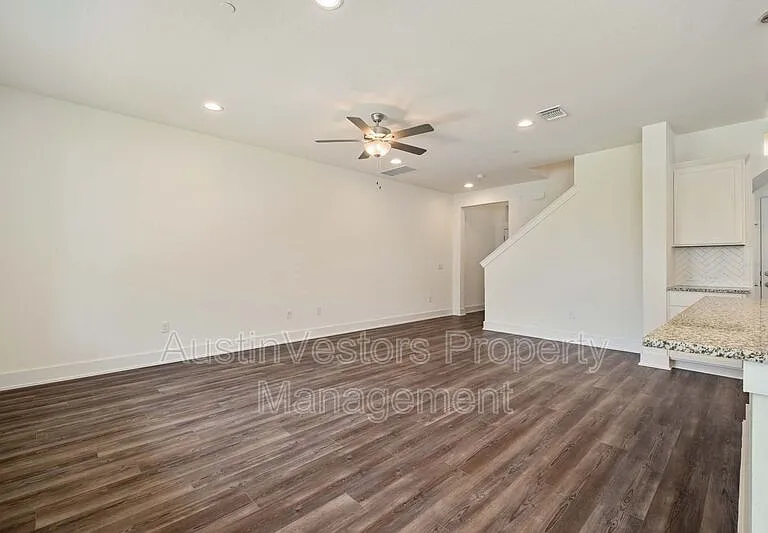 11202 Gadsen Ln #67 — Photo 8