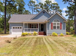 316 Cedar Rd, Southport, NC 28461