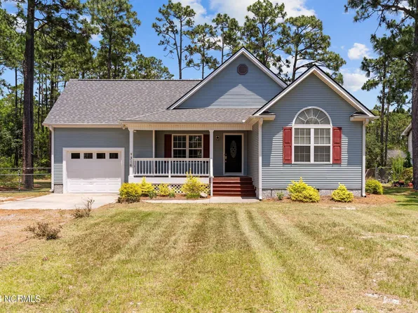 316 Cedar Road, Southport, NC 28461