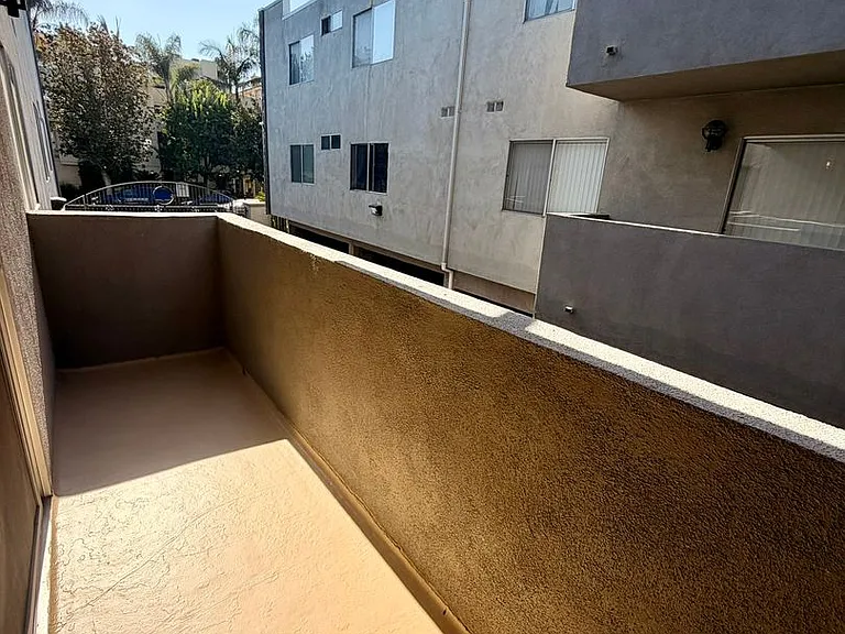 4621-4629 Vista Del Monte Ave. — Photo 32