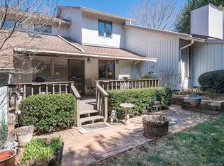 142 Deerlake Dr, Asheville, NC 28803