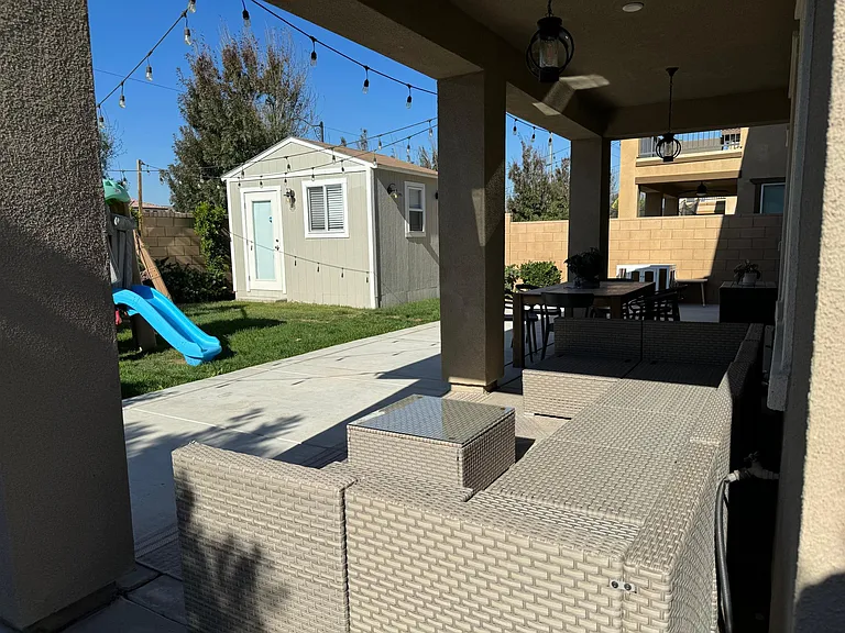 4798 S Scott Way — Photo 3
