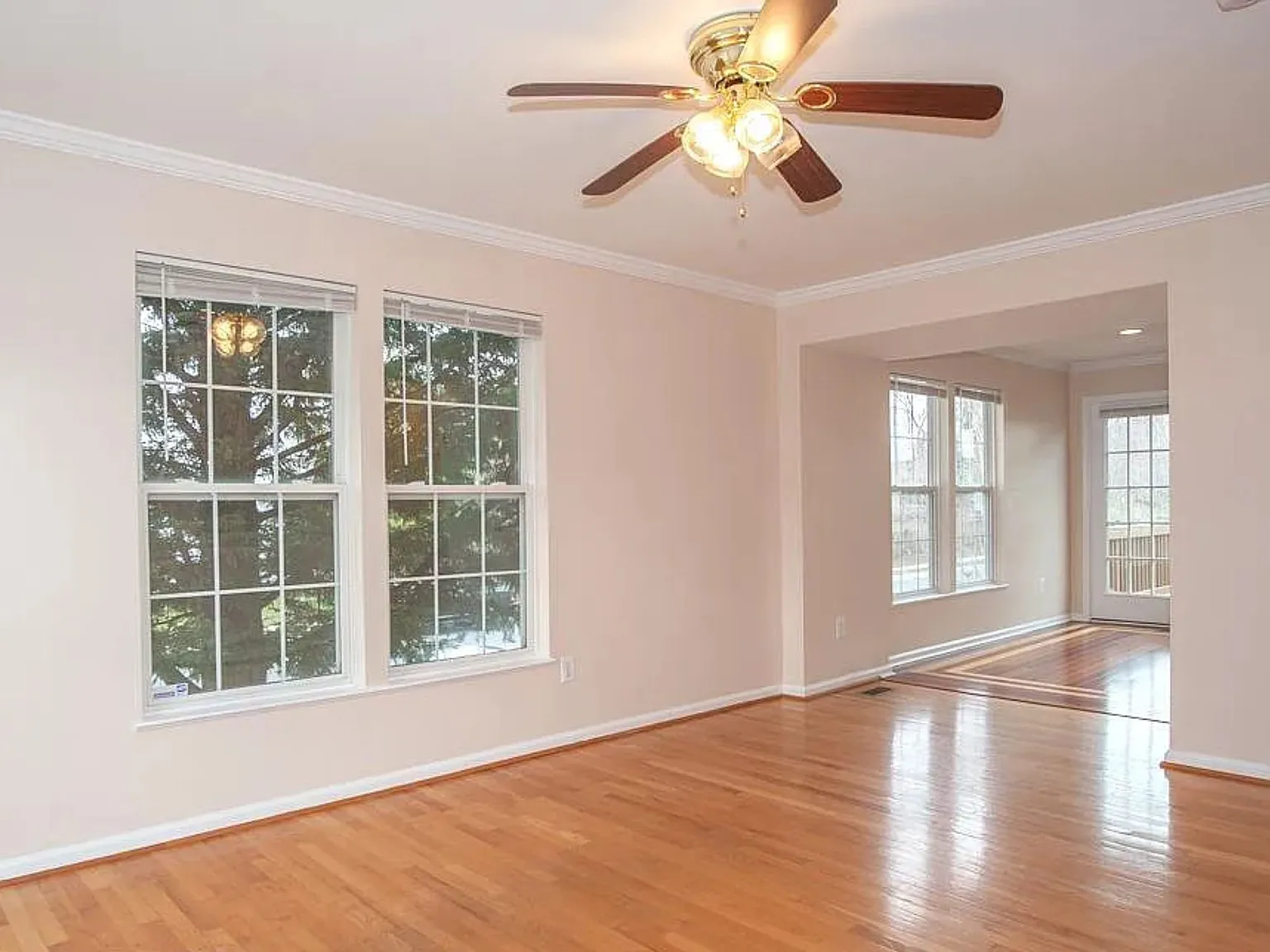 2 bed, 1488 sqft, $2,700 — Photo 3