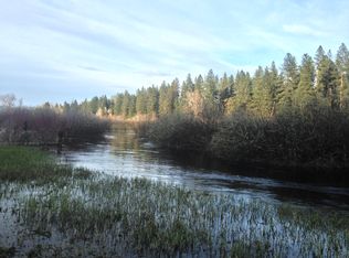 26324 N River Estates Dr, Chattaroy, WA 99003