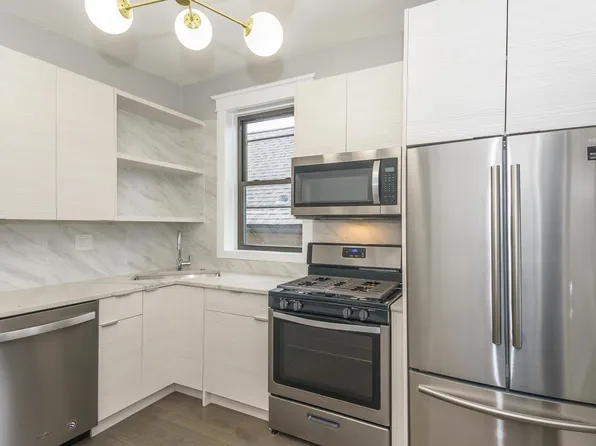 3119 N Racine Ave APT 3, Chicago, IL 60657