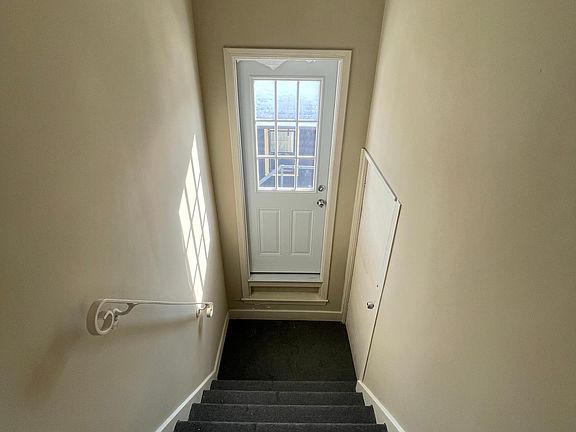 5th image of 577 Richmond Ave APT 5