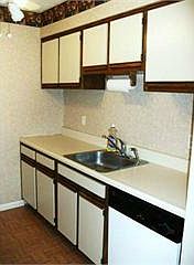 3rd image of 407 Cortland Dr #407