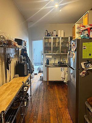 2nd image of 46 Meserole Ave #2F