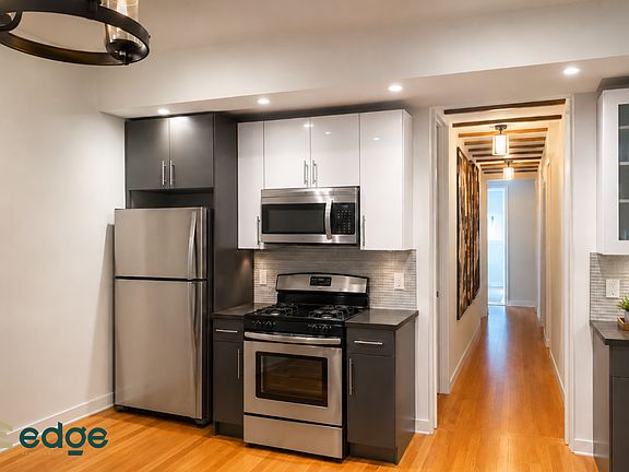3rd image of 1128 Greene Ave APT 3