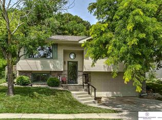 1112 Jim Brown Pkwy, Council Bluffs, IA 51503