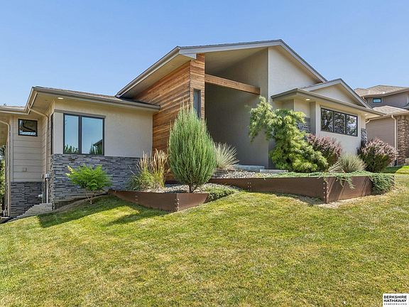 3rd image of 3229 S 186th St