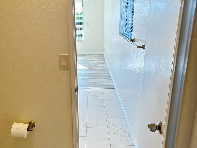 13103 Sundance Ave — Photo 46