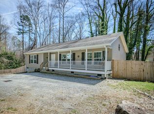 32 Beechwood Lakes Dr #4, Hendersonville, NC 28792