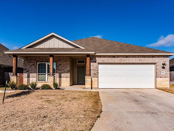GORGEOUS GEM OF A HOME IN A CUL-DE-SAC 
 HONEY, STOP THE CAR