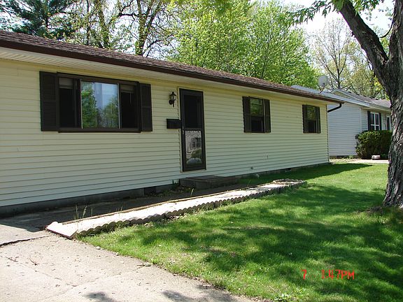 3rd image of 1276 Turner Dr