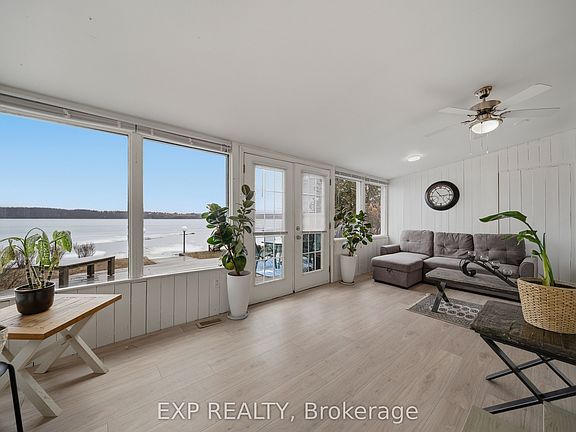 2nd image of 15 Neely St